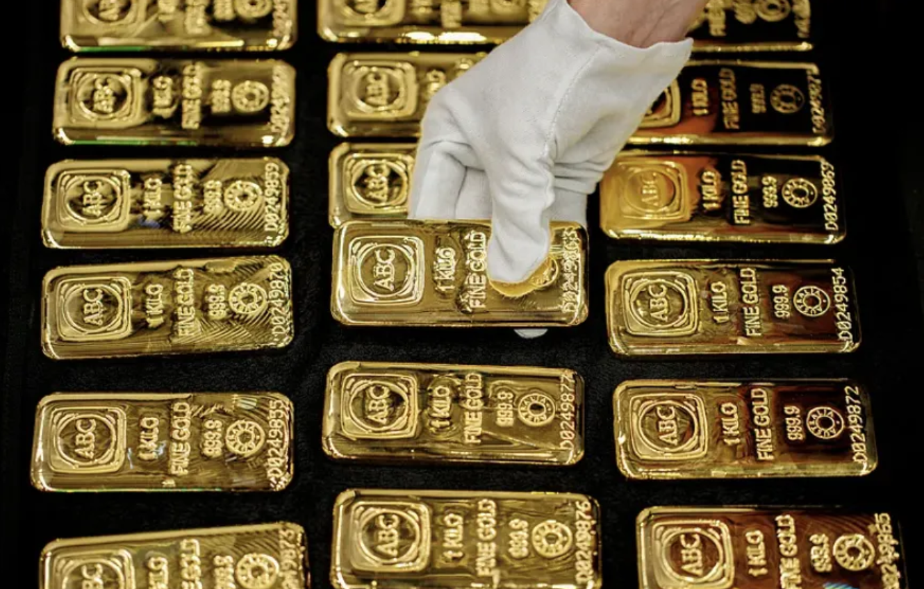 黄金牛市下，黄金股有多赚钱？