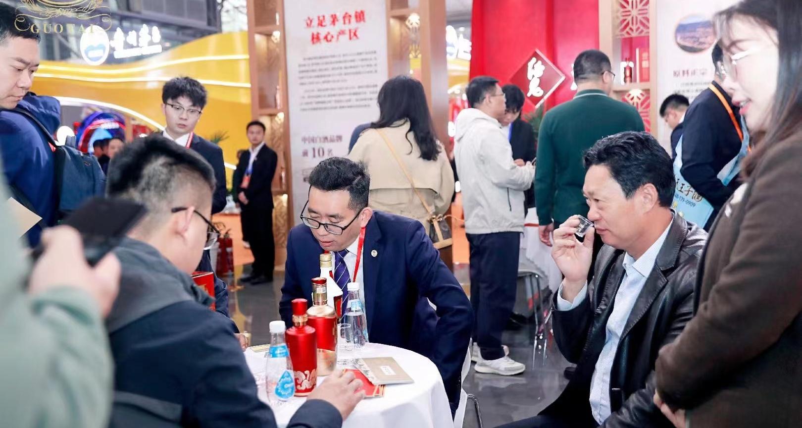 白酒行业竞争焦点转向消费端  春晚大战谁是赢家？