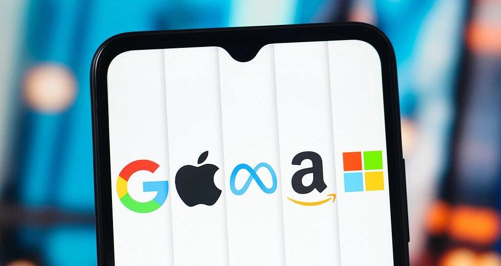 拆解美国算力四巨头的三本账：谁最健康，谁最危险？