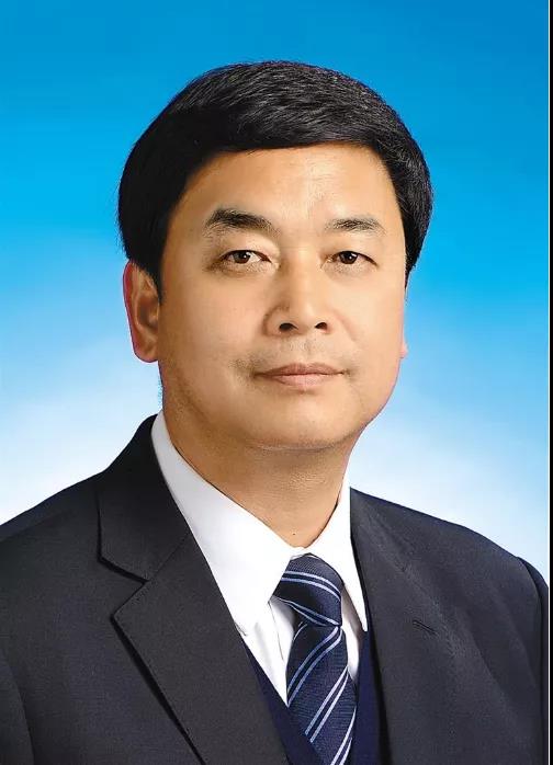 严金海当选西藏自治区政府主席